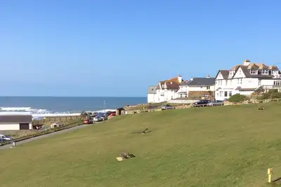 Image de Maison de plage. Une charmante propriété en bord de mer. Un merveilleux lieu de vacances.