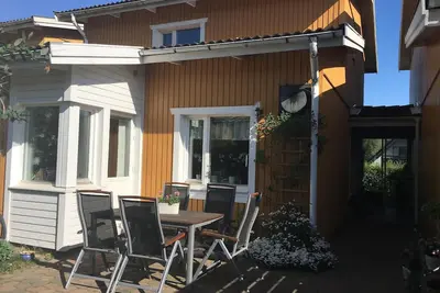 Image de Maison de famille confortable, à seulement 20 minutes de la ville de Stockholm