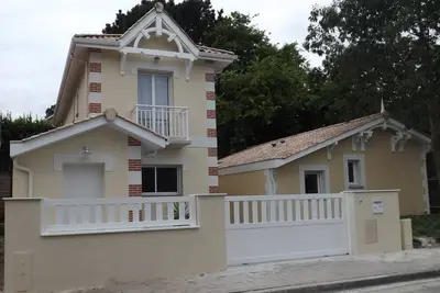 Image de Quartier de l'Aiguillon, près du port, dans une impasse au calme