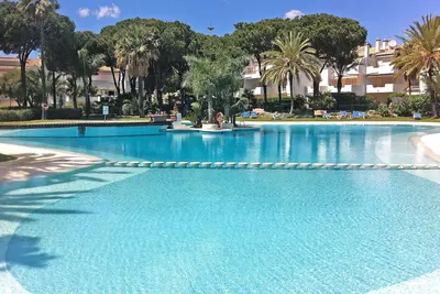 Image de Joli appartement pour 4 personnes avec piscine, Wifi, climatisation, Tv, terrasse et parking