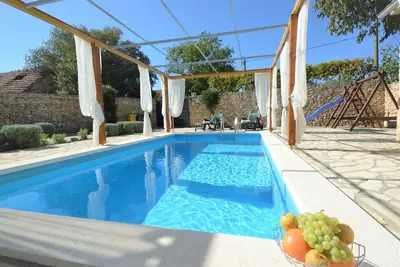Image de Maison de vacances privée avec piscine privée, Wifi, climatisation, Tv, terrasse, vue panoramique