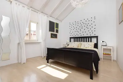 Image de Maison confortable de 2 chambres, idéale pour 4