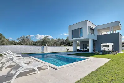 Image de Maison de vacances privée avec Wifi, climatisation, piscine privée, Tv, terrasse, parking