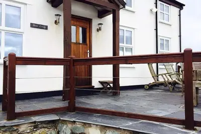 Image de Luxueux chalet en bord de mer