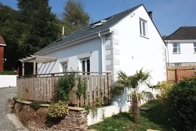 Image de «Seashells» pour 2 personnes, WiFi, piscine partagée, près de la plage, rivière, chemin de la côte