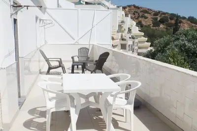 Image de F2 Albufeira centre climatisation wifi garage