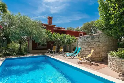 Image de Belle maison de vacances avec Wifi, piscine, climatisation, Tv, terrasse, animaux admis et parking