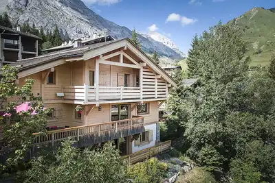 Image de Appartement dans Chalet neuf **** Grand-Bornand Chinaillon
