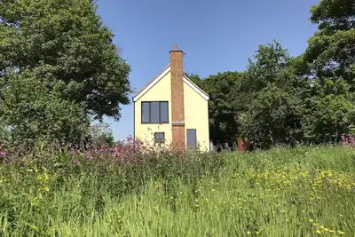 Image de Isolement paisible avec la campagne spectaculaire de l'Essex et la cĂ´te Ă quelques pas