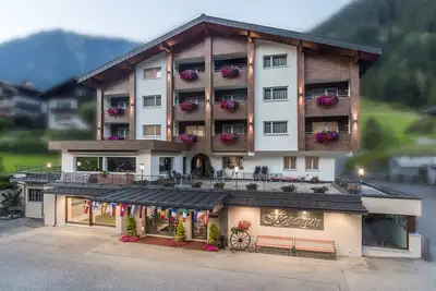 Image de Appartement dans un hôtel 4 étoiles avec piscine intérieure, espace bien-être