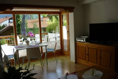 Image de Bel appartement entièrement rénové avec amour juste en dessous du Karwendel.