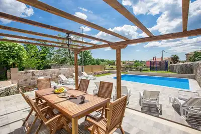 Image de Belle villa avec piscine, grill, Wifi, WiFi gratuit