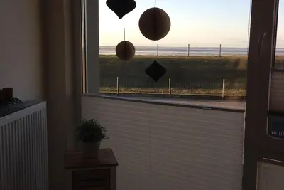 Image de Appartement neuf exclusif dans un emplacement idéal avec vue sur le lac