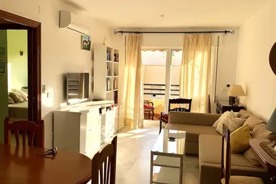 Image de Appartement dans un endroit parfait pour Tapas & Playa
