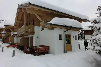 Image de chalet oniriques pour 8 personnes directement à la réserve naturelle