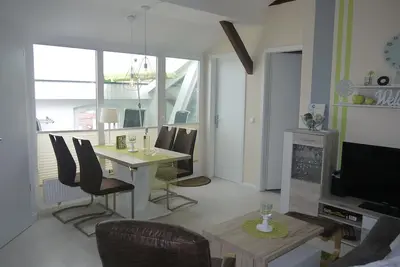 Image de Appartement lumineux et moderne avec vue sur la mer, Ă 100 m de la plage