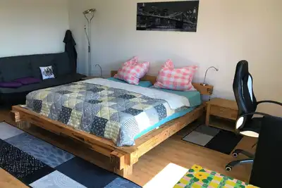 Image de Appartement confortable à Desssau Ziebigk - 5min du Bauhaus - WiFi rapide et gratuit