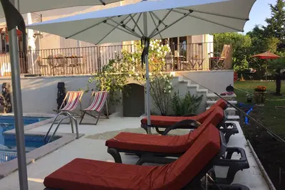 Image de Villa 6 personnes, piscine 5x10, Ă Aix en Provence, Ă 2 km du centre ville