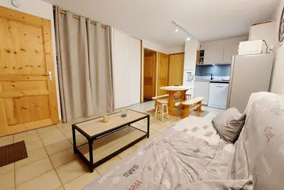 Image de Appartement 2 pièces + cabine pour 6 pers, Morillon 1100, animaux ok, en rez-de-chaussée