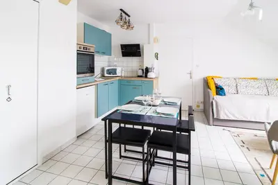 Image de Club House 3 - Gîte tout confort au Coeur de Carquefou - bus N°85 à 50m