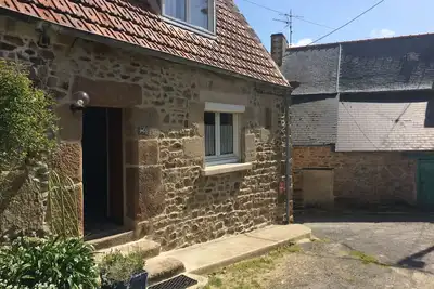 Image de Maison Au Port De Perros Situee Dans Une Impasse Calme