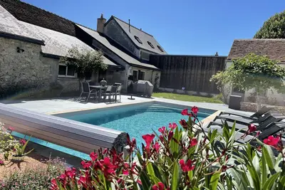 2 gîtes de caractère, piscine, Châteaux de la Loire, 6 chambres 4sdbwc, 12 pers.