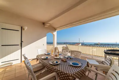 Image de Face A La Plage, Grande Terrasse Vue Mer, Plancha, Clim, Centre, 3 Chambres