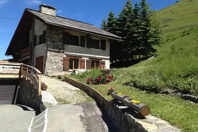 Image de Chalet Soleniou*** A St Veran, En Pleine Nature, Pour Vos Vacances En Montagne