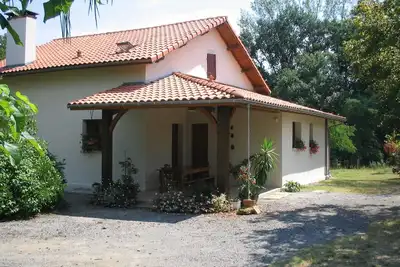 Image de Landes, Bégaar, Gite classé 4 étoiles avec piscine