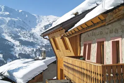 Idealement Situe Meribel Centre Confortable Chalet De Charme 12 Pers 5 Ch 5 Sdb