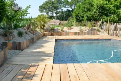Image de Mimizan grande maison rénovée avec piscine proche plage et piste cyclable