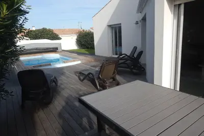 Image de Jolie maison trés appréciée, calme, proche bord de mer, piscine privée, 3*