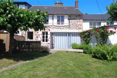 Image de Maison De Caractere au calme près du port de Dahouët