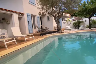 Image de Villa Avec Piscine : Esprit Bord De Mer