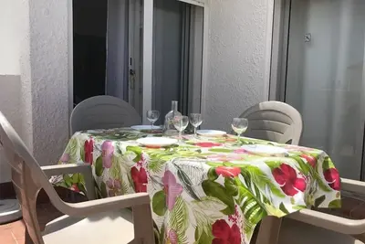Image de Appartement T2 Ă 150m de la plage, 5 couchages, terrasse, parking, proche commerces - Port Leucate