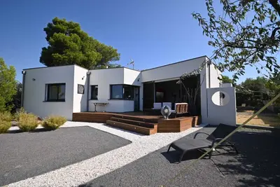 Image de Villa contemporaine avec vue imprenable