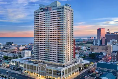 Image de Le Boardwalk, les plages, les casinos Ă votre porte! Wyndham Skyline Tours