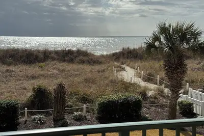 Image de Superbe 3 Br, 3br Ocean Front Condo