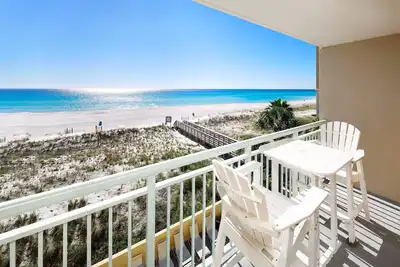 Image de Vue directe sur l'océan, Pelican Isle Resort Île d'Okaoosa, Service de plage - pi317