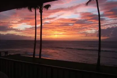 Image de Oceanfront Suite W / 180 ° vue panoramique sur l'océan, maintenant jusqu'en 2019 à partir de 166 $ / nt.