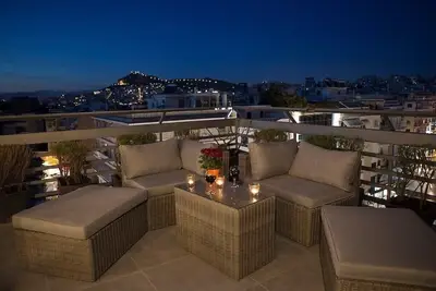 Image de Acropolis View AlphaPlus Penthouse: Pour toute la famille avec vue sur la terrasse