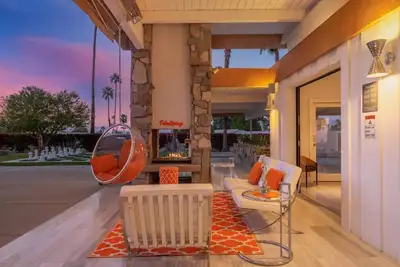 Image de 39 Zen - Oasis moderne du milieu du siècle avec de belles vues!
