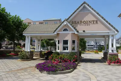 Image de Seapointe Village Diamond Beach Nj - Premier étage, emplacement au niveau du hall.