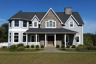 Image de Skyline Meadow: Luxury Modern Victorian, 26 Acre, Views, Nature 360 ° Open 6\/2018