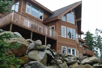 Image de Swans Island: Intacte Island Getaway