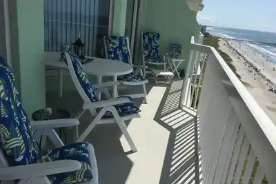 Image de Réduit semaines d'août, Awesome Cherry Grove Oceanfront Paradise Condo