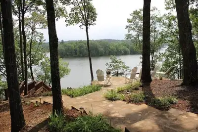Image de Maison magnifique 4b \/ 4b Lake, vues spectaculaires, location de quai privé disponible