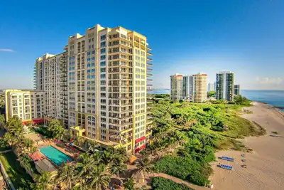 Image de Penthouse vue mer à Palm Beach Singer Island Resort & Spa Luxe 2/2 unité 1912