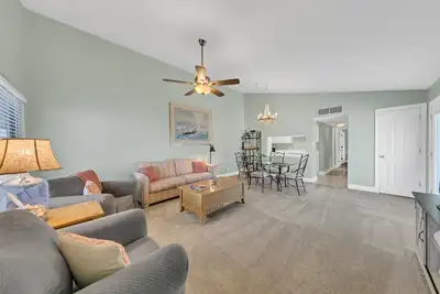 Image de Tennis Village 81a: 2 Br / 2 Ba condominium Ă Miramar Beach, pour 4 personnes