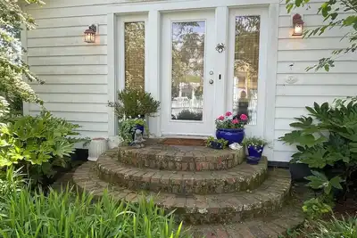 Image de Darling Cottage Niché Dans Notre Jardin!